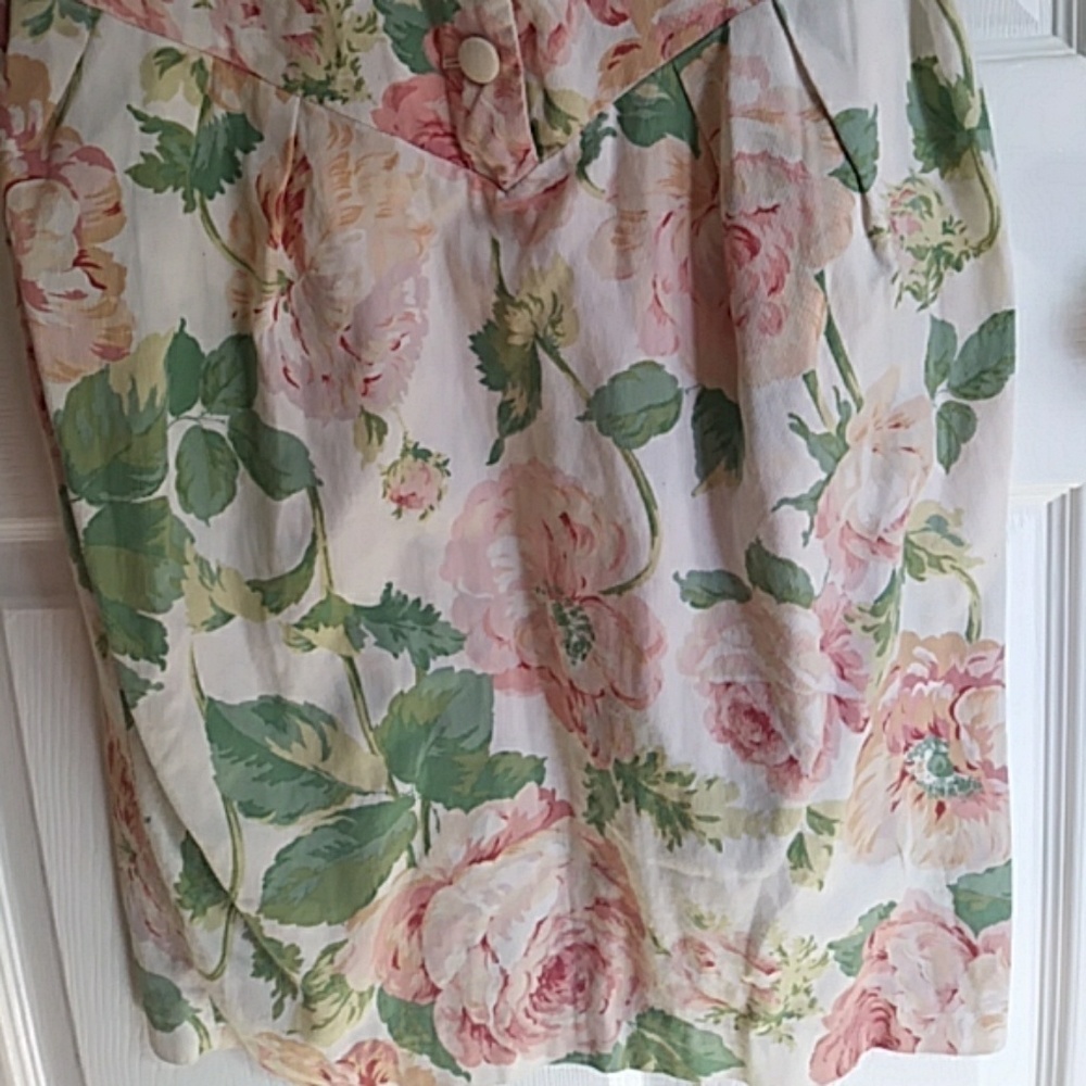 Dress - Picture 3 of 6